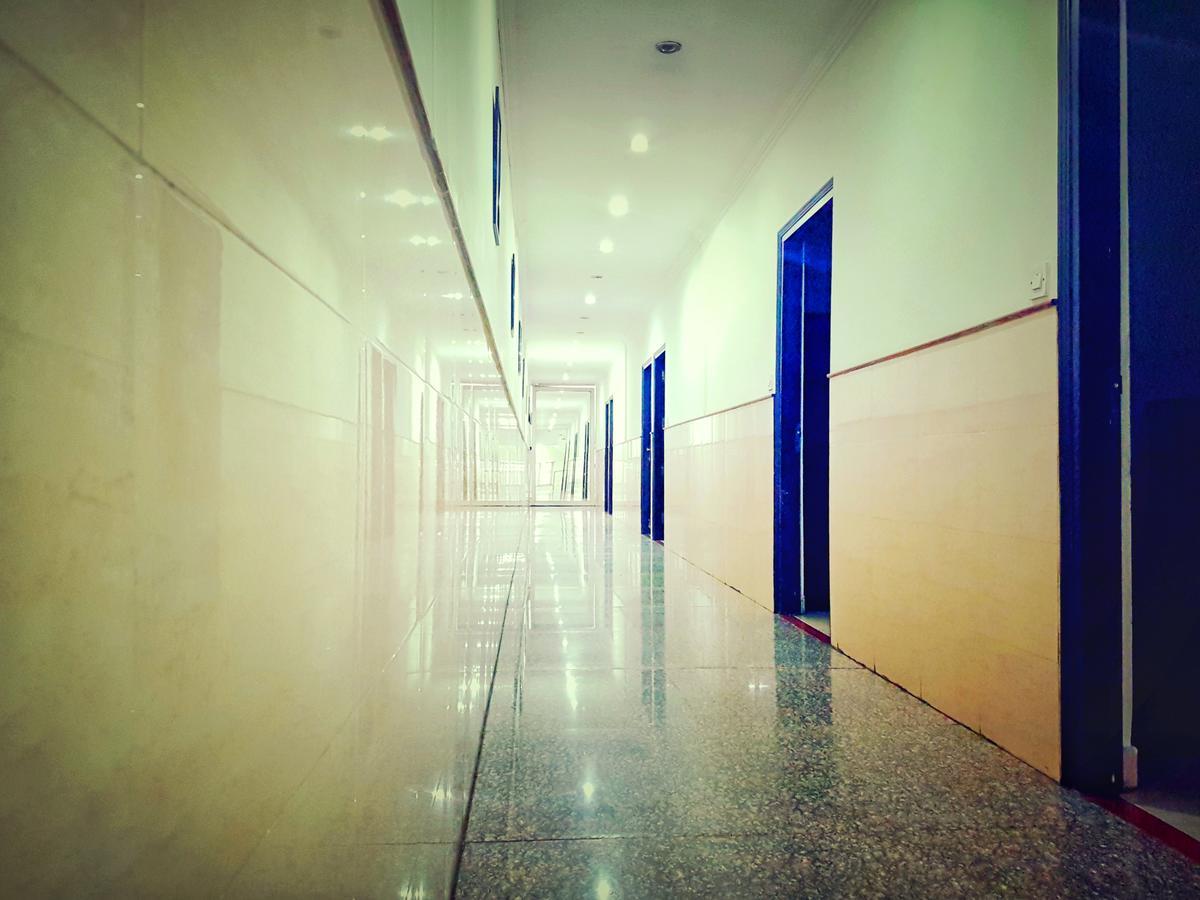 Hotel Delhi Aerocity, Nh 48 New Delhi Exterior photo